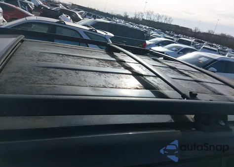 2006 Toyota Land Cruiser V8 z USA, uszkodzony, nr VIN JTEHT05J962085490